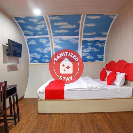 Oyo 89478 Lkh Motel Kota Kinabalu Luaran gambar