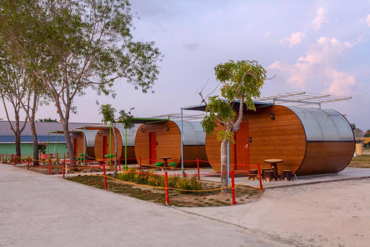 Oyo 89478 Lkh Motel Kota Kinabalu Luaran gambar