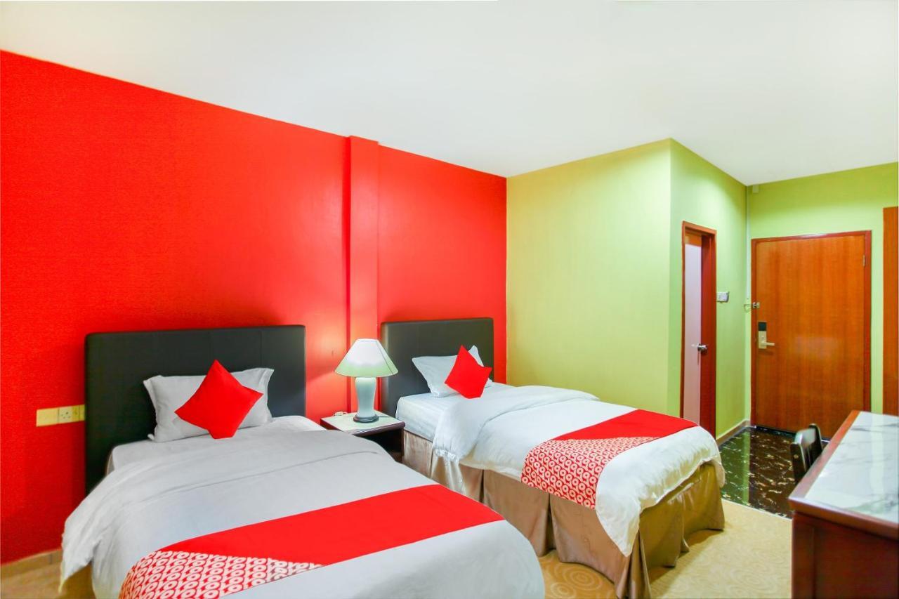 Oyo 89478 Lkh Motel Kota Kinabalu Luaran gambar