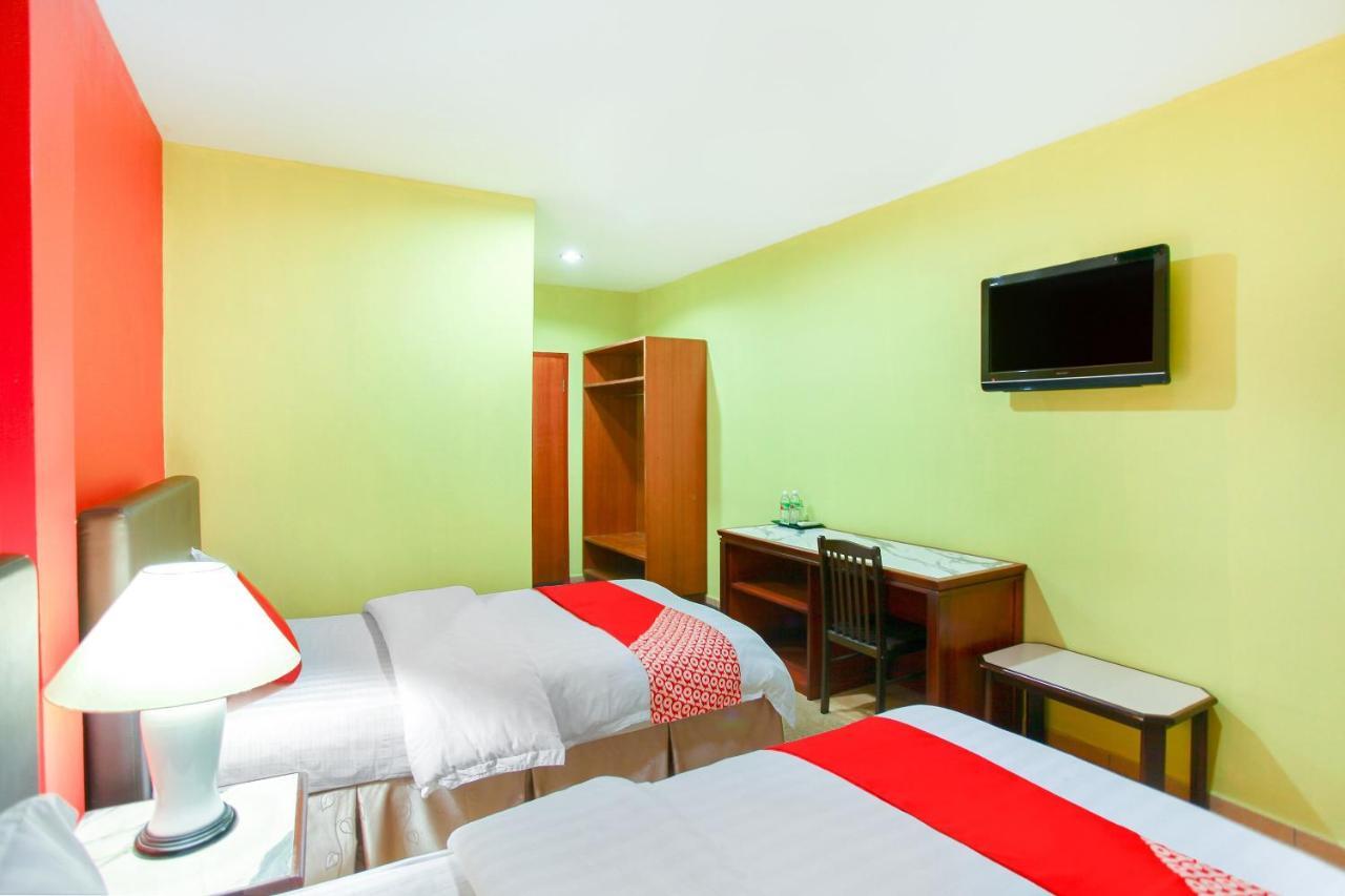 Oyo 89478 Lkh Motel Kota Kinabalu Luaran gambar