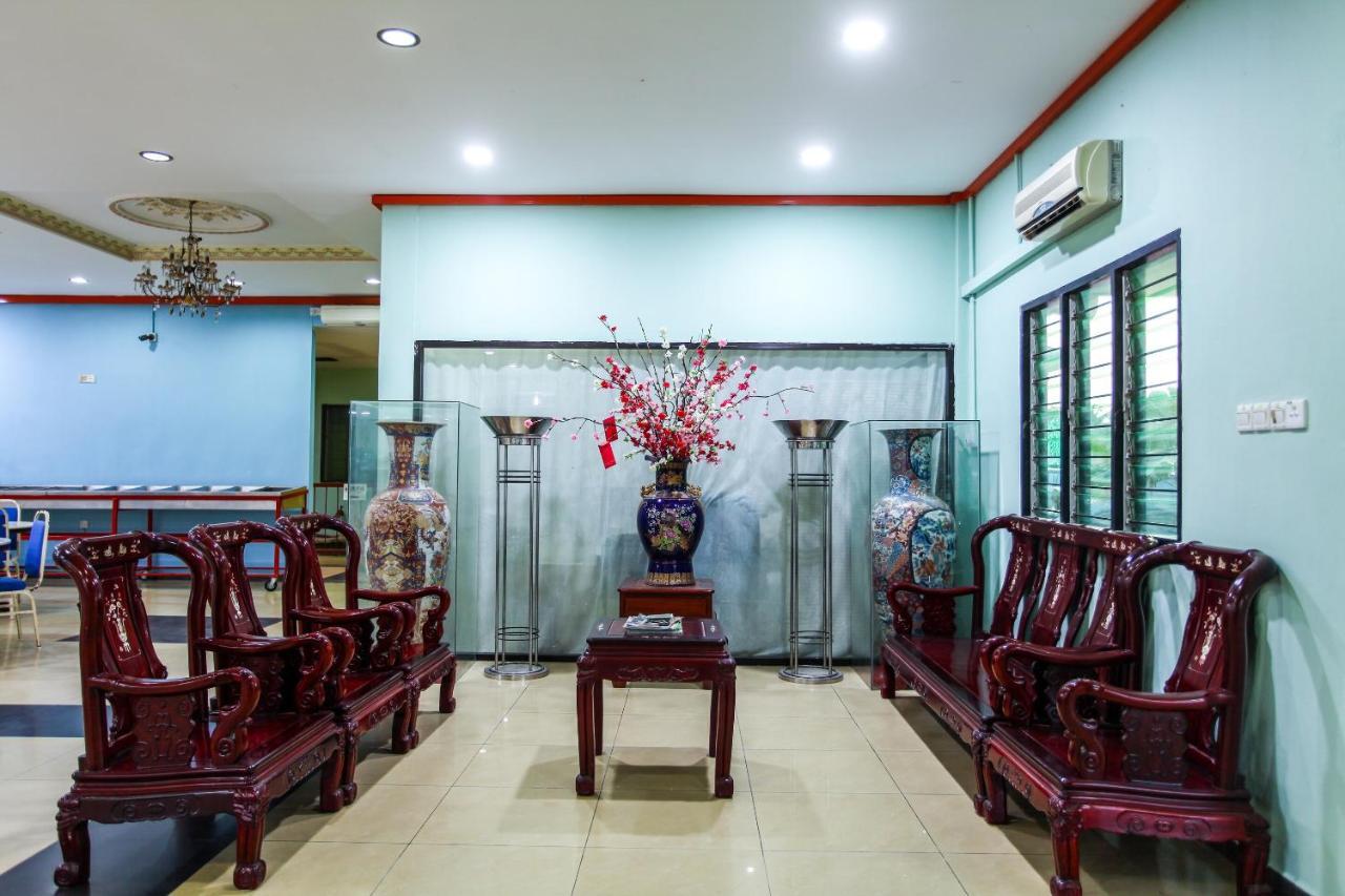 Oyo 89478 Lkh Motel Kota Kinabalu Luaran gambar